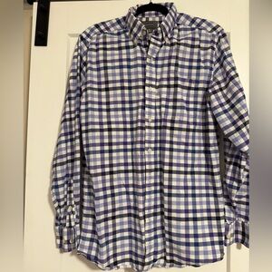 Men’s purple/blue gingham vintage oxford button up! Perfect for fall!